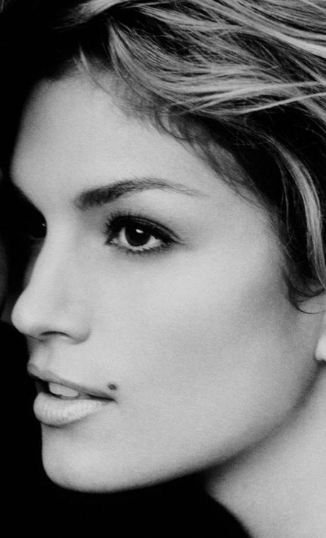 ICONS: Cindy Crawford