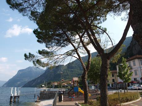 Viaje a los Alpes en moto, 3ª etapa, Génova-Como-Morbegno-Bormio-Santa Katerina Valfurma.