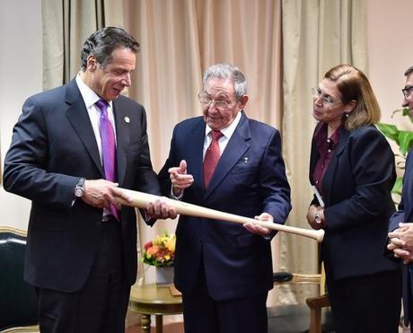 Los nuevos mejores amigos estadounidenses del dictador Raúl Castro