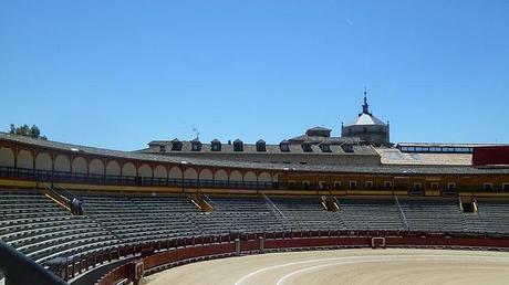Orígenes de la Plaza de Toros de Toledo hace siglo y medio (1865-2015)