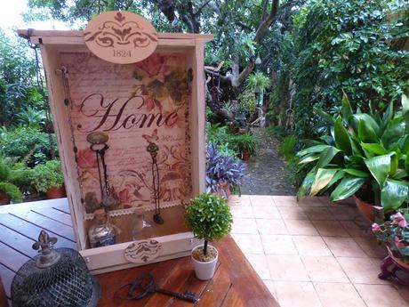 Cajón para los collares Cajón para los collares