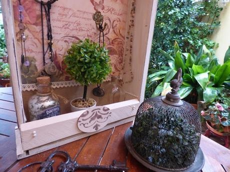 Cajón para los collares