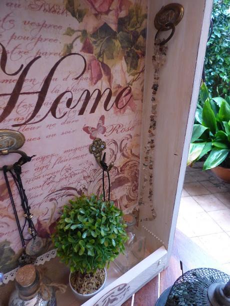 Cajón para los collares