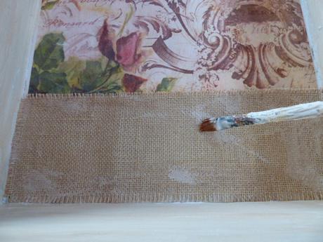 Cajón para los collares