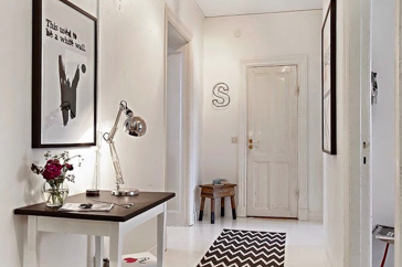 Ideas para decorar y sacar partido al recibidor con elementos auxiliares prácticos