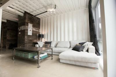Casa Rustica Disenada con Containers