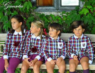 TELAS QUE SE REPITEN UNA Y OTRA VEZ