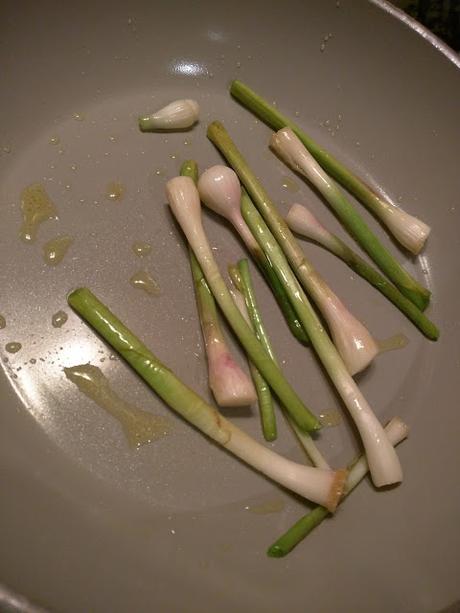 REVUELTO DE AJOS TIERNOS DEL HUERTO BEGONATURA