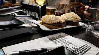 Showcooking hamburguesa nostra un taller de la mano del Chef Juan Pozuelo