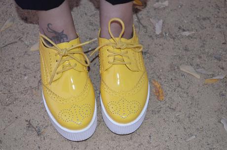 Outfit - Yellow Shoes