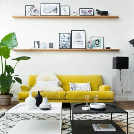 Estilo nórdico con un toque de color : Salones de estilo escandinavo de Muebles Capsir