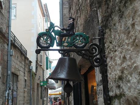 Bahía de Kotor: Bordeando su costa visitando Herceg Novi, Perast y Kotor