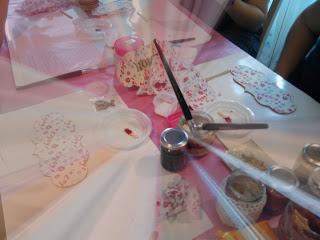 TALLER DECOUPAGE EN LA TIRITA