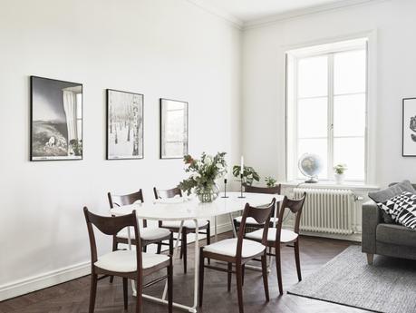 paredes blancas maderas oscuras decoración estilo nórdico decoración de salones decoración de interiores decoración de dormitorios contraventanas casas hogares nórdicos casas de madera blog decoración nórdica 