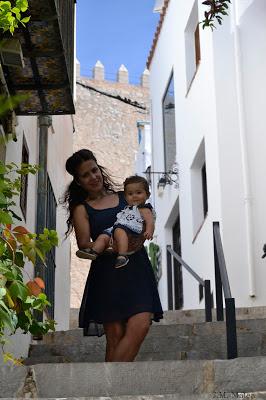 UN AÑO MÁS EN EL MISMO LUGAR