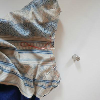 Tutorial para hacer un escote con pliegue central