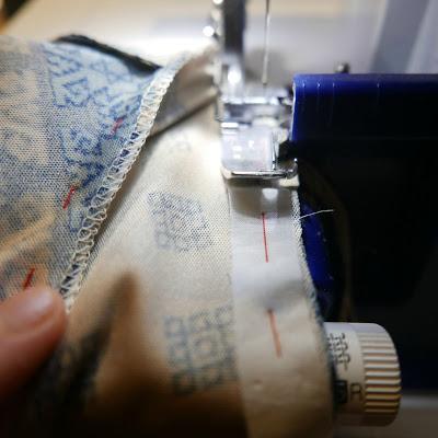 Tutorial para hacer un escote con pliegue central