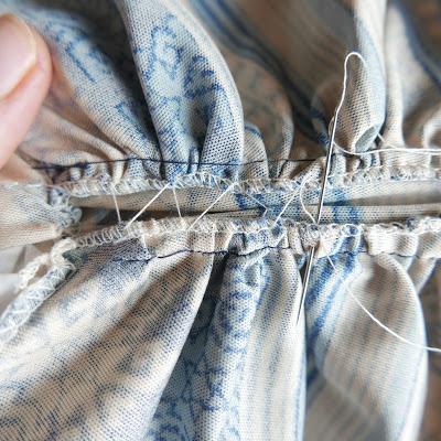 Tutorial para hacer un escote con pliegue central