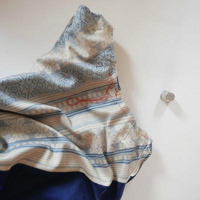 Tutorial para hacer un escote con pliegue central