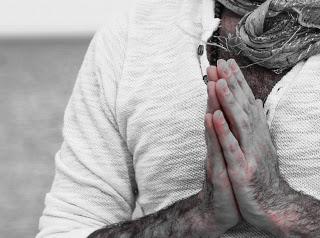 Asuntos Prácticos: Aclaración de Términos Yóguicos para una Vida Feliz.