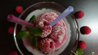 Sorbete de frambuesas con cava