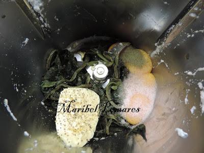 Brazo de gitano de espinacas, queso y salmón ahumado.