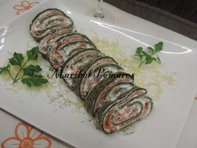 Brazo de gitano de espinacas, queso y salmón ahumado.