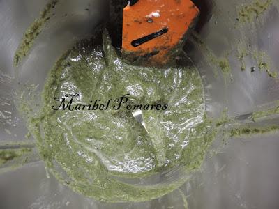 Brazo de gitano de espinacas, queso y salmón ahumado.