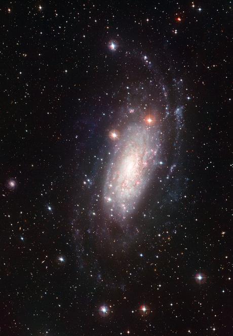El disco puro de NGC 3621