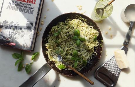 Pesto genovés. Un señor pesto. Otra receta para dummies.