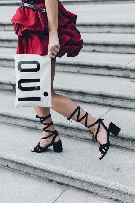 Red_outfit-Ruffle_Skirt-Chicwish-Lace_Up_Sandals-Etnia_Barcelona-Street_Style-Oui_Clare_Vivier-13