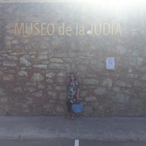 En mi semana 37 de embarazo visitando el museo de la judía 