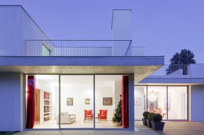 Moderna Casa en Sorengo, Suiza