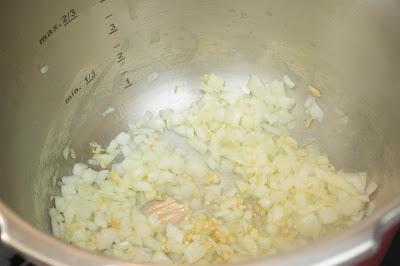 Carne al toro o ragut de ternera en olla express