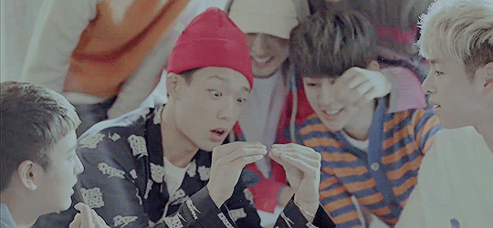 Monthly Review · Septiembre · Monthly Review · Septiembre ·