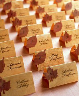 we need to figure out seating arrangements and a fun way to seat everyone.  Fantastic Fall #Wedding Ideas: 