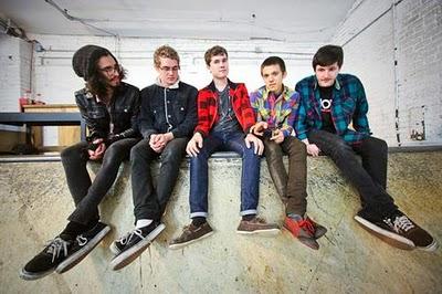 Amo Descubrir Covers: Box Elder (Pavement) - Surfer Blood