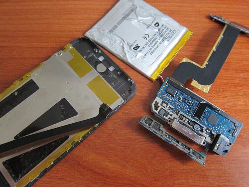 El interior de un iPod Touch 1G