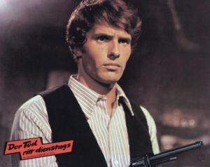 “Nunca le des la mano a un pistolero zurdo”: un top 10 (+2) para Por um punhado de euros