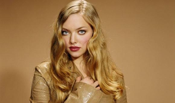AMANDA SEYFRIED ES CAPERUCITA ROJA: EL NUEVO FILM DE CATHERINE HARDWICKE
