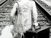 379.- "Para quienes ambicionan poder, existe media entre cumbre precipicio."