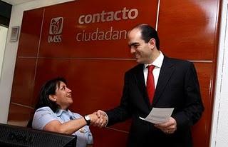 Fortalece IMSS calidad y calidez mediante las técnicas en atención y orientación al derechohabiente