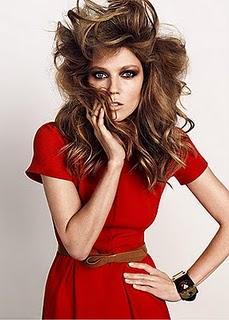 EN ROJO PARA LAS FIESTAS