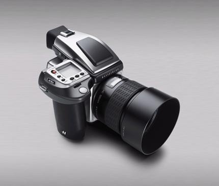 Hasselblad H4D-40: “Steinless Steel”
