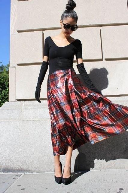 FALDAS AÑOS 60. / MIDI SKIRTS.