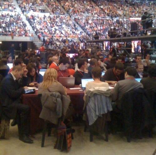 Una visión atípica, personal y ciberactivista del mítin del Sant Jordi, sí… llegué incluso a asistir en contra de mis convicciones sobre los mítines