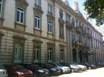 El poder económico, el poder político y el poder judicial El poder económico, el poder político y el poder judicial