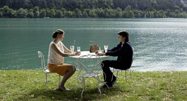 Quartier lointain (Barrio lejano), Francia 2010