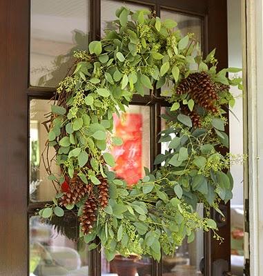 UNA CORONA DE NAVIDAD VEGETAL