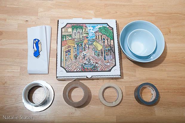 BricoFofo  “Flash de anillo” con una caja de Pizza.